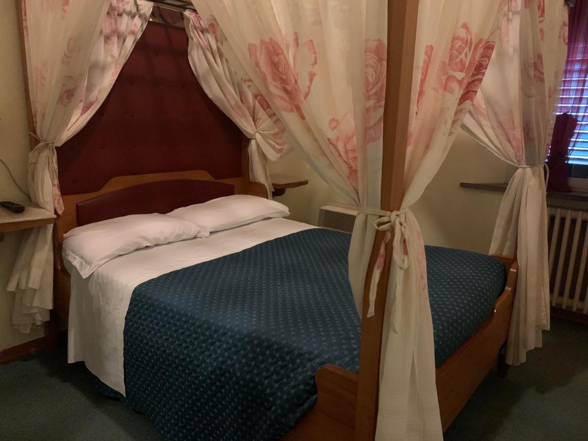 Hotel Ficocle Cervia Esterno foto